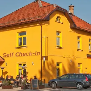 Otel Katrca, Ljubljana